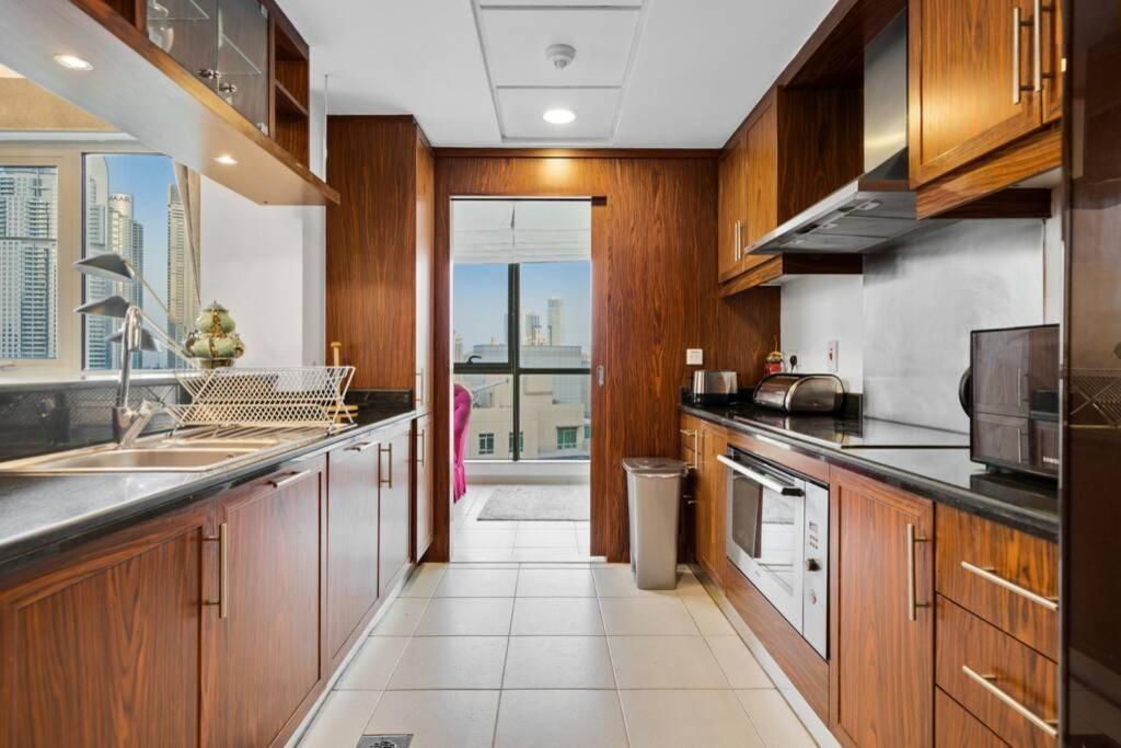 דובאי Spectacular Burj & Fountain View - Luxurious 3 Bedrooms & Maids Room - The Residences מראה חיצוני תמונה