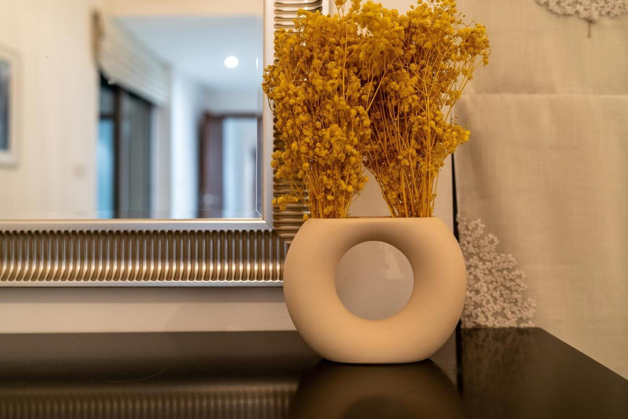 דובאי Spectacular Burj & Fountain View - Luxurious 3 Bedrooms & Maids Room - The Residences מראה חיצוני תמונה